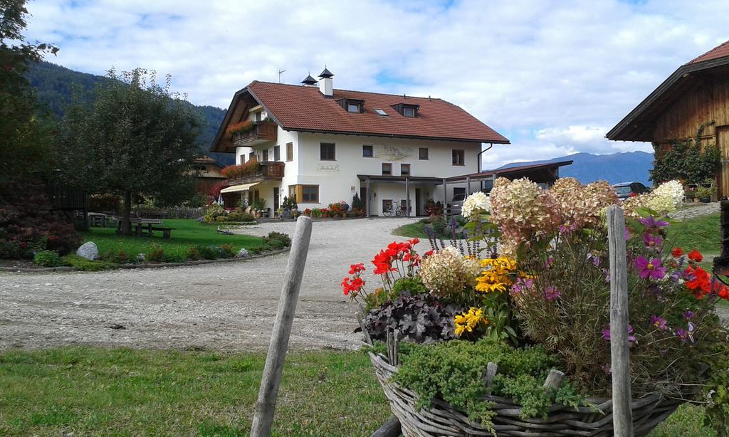 Appartements Faerberhof Olang ภายนอก รูปภาพ
