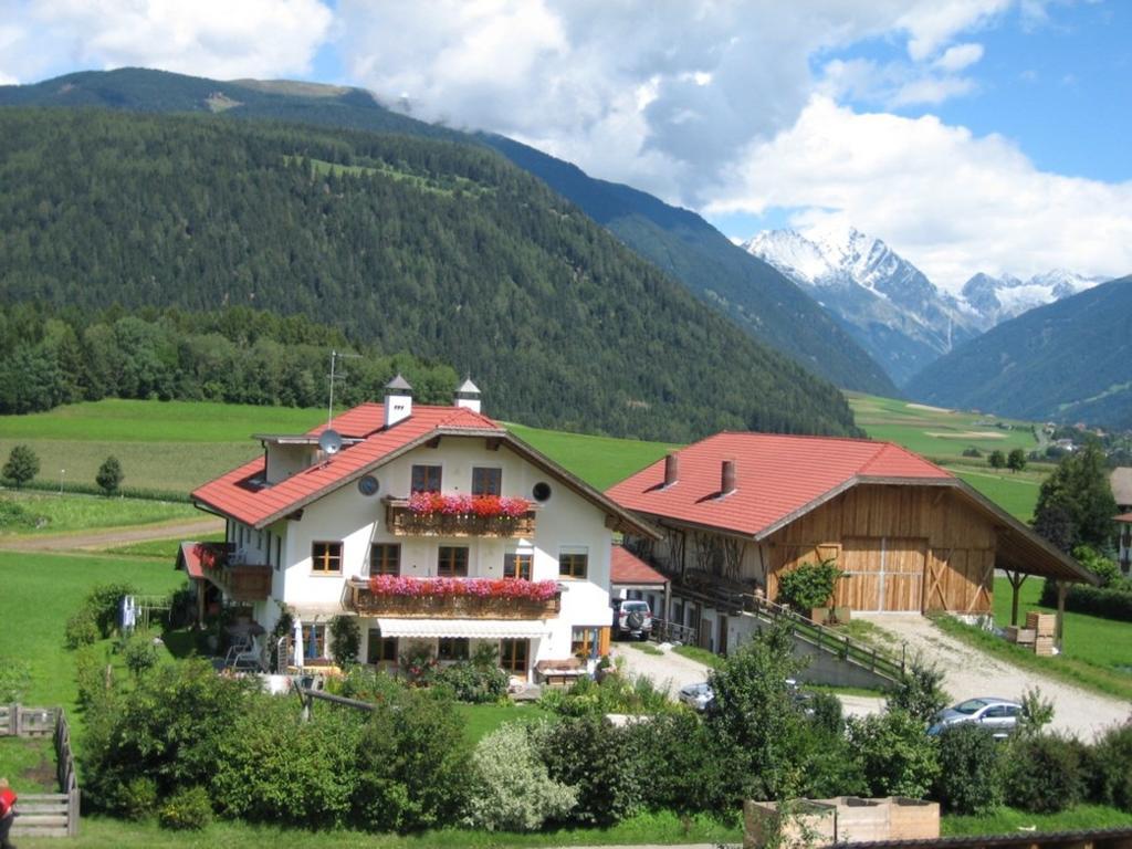 Appartements Faerberhof Olang ภายนอก รูปภาพ